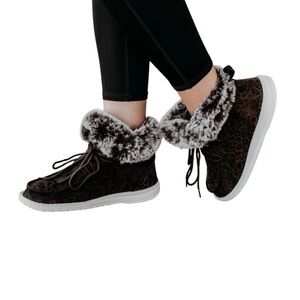 Gypsy Jazz Leopard Print Fur Lined Boots